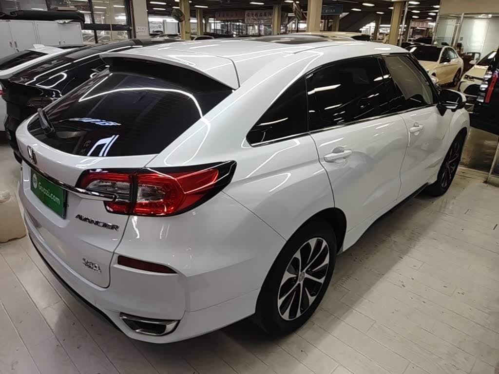 2019 Honda Avancier White, 105,700 km, China export – photo 7