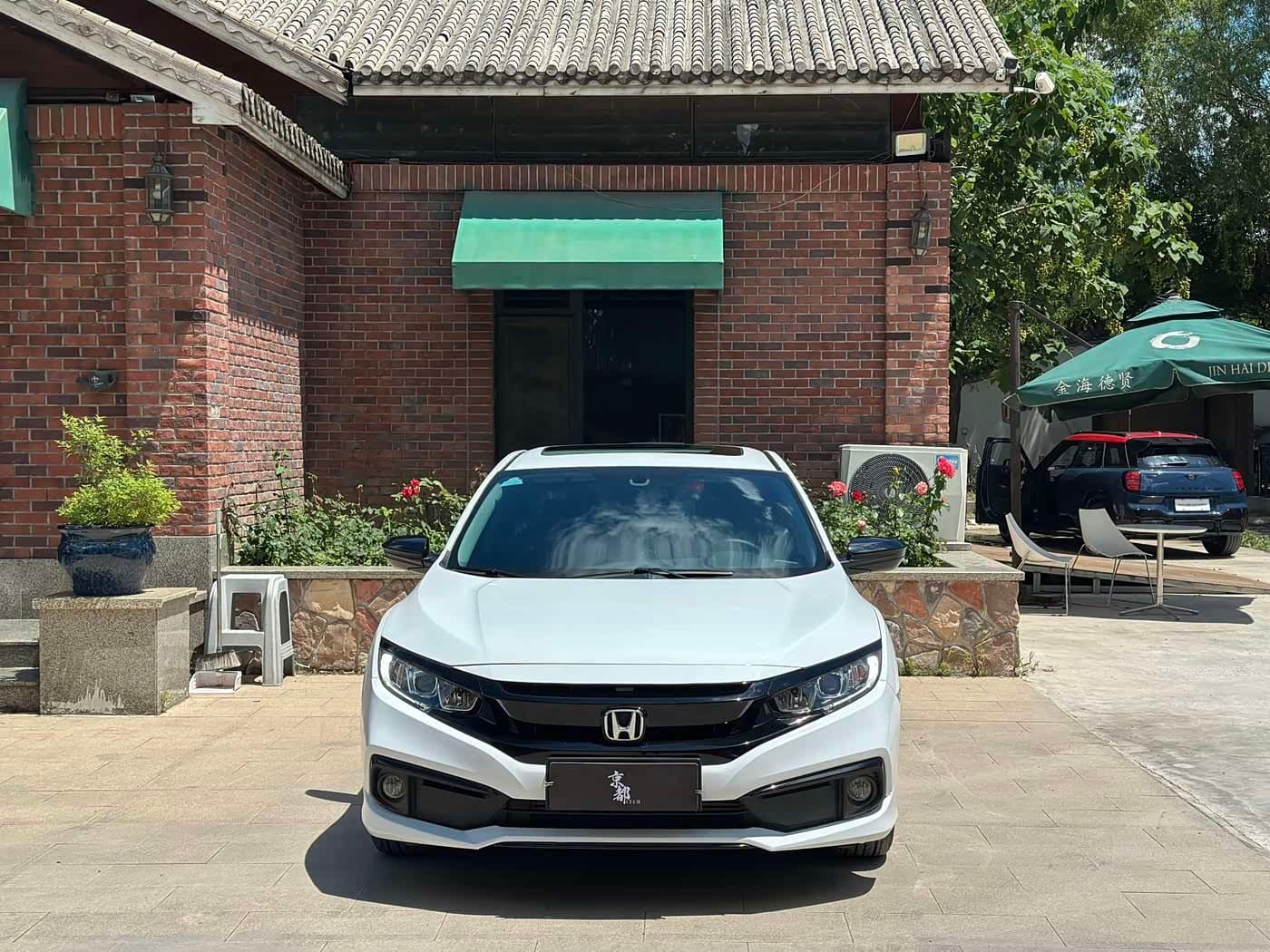 2019 Honda Civic White, 57,000 km, China export – photo 2