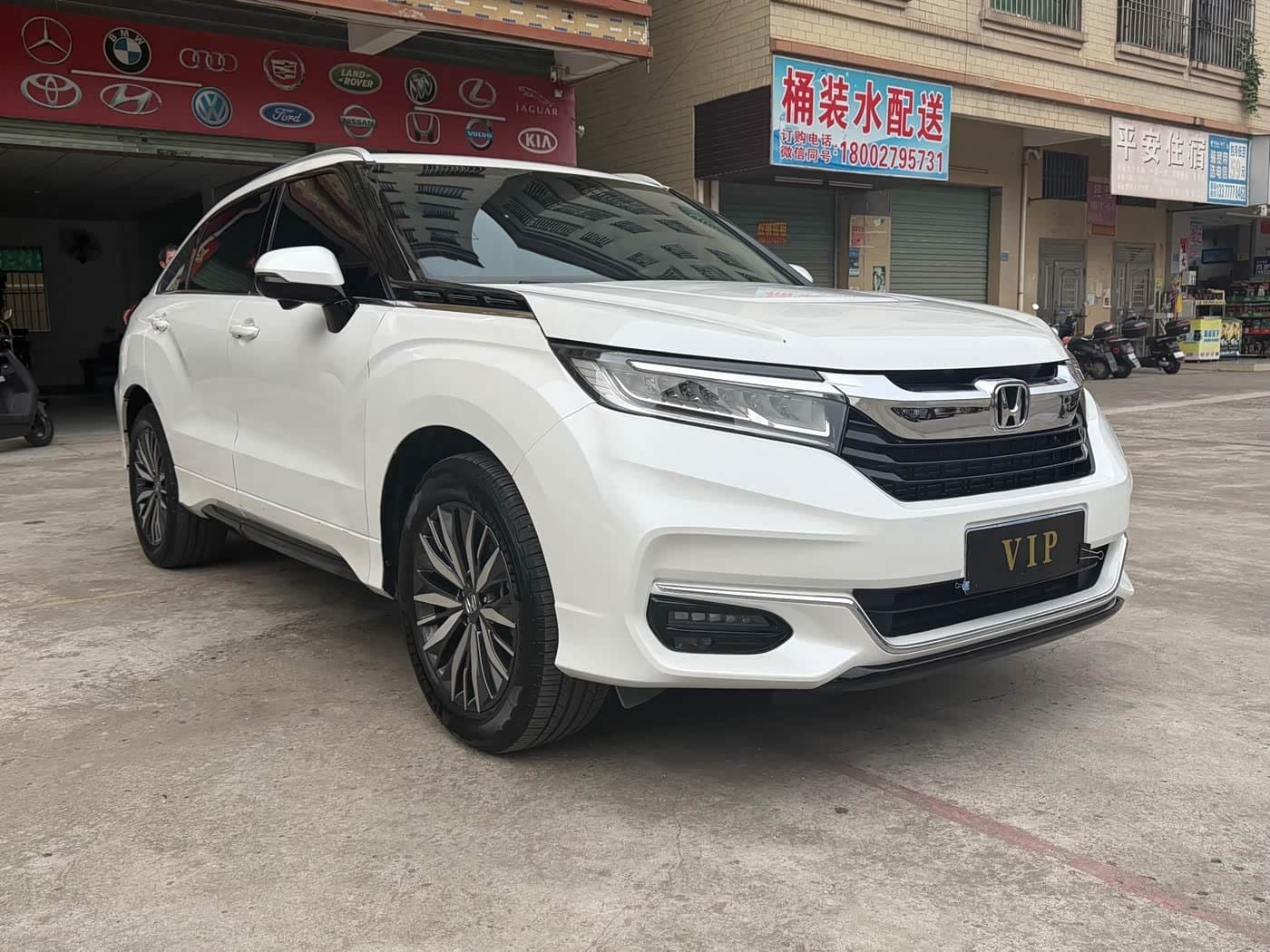 2020 Honda Avancier White, 60,000 km, China export – photo 3