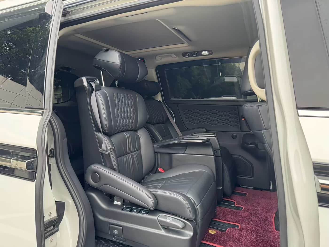 2021 Honda Elysion White, 15,000 km, China export – photo 4