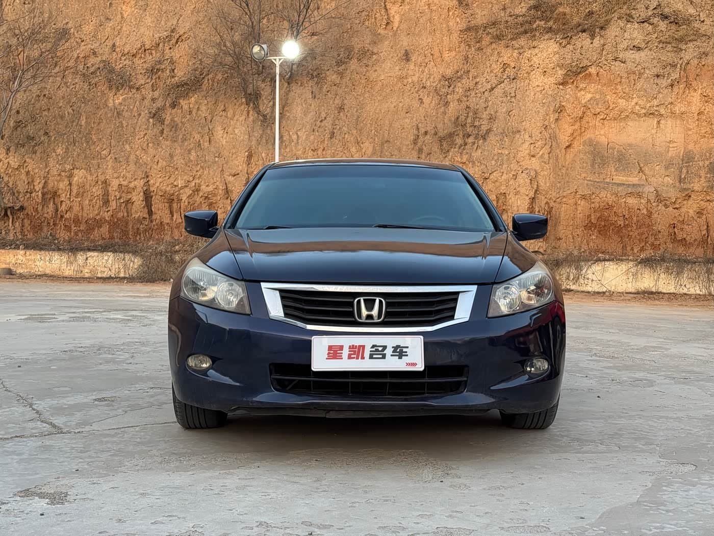 2009 Honda Accord Blue, 190,000 km, China export – photo 2