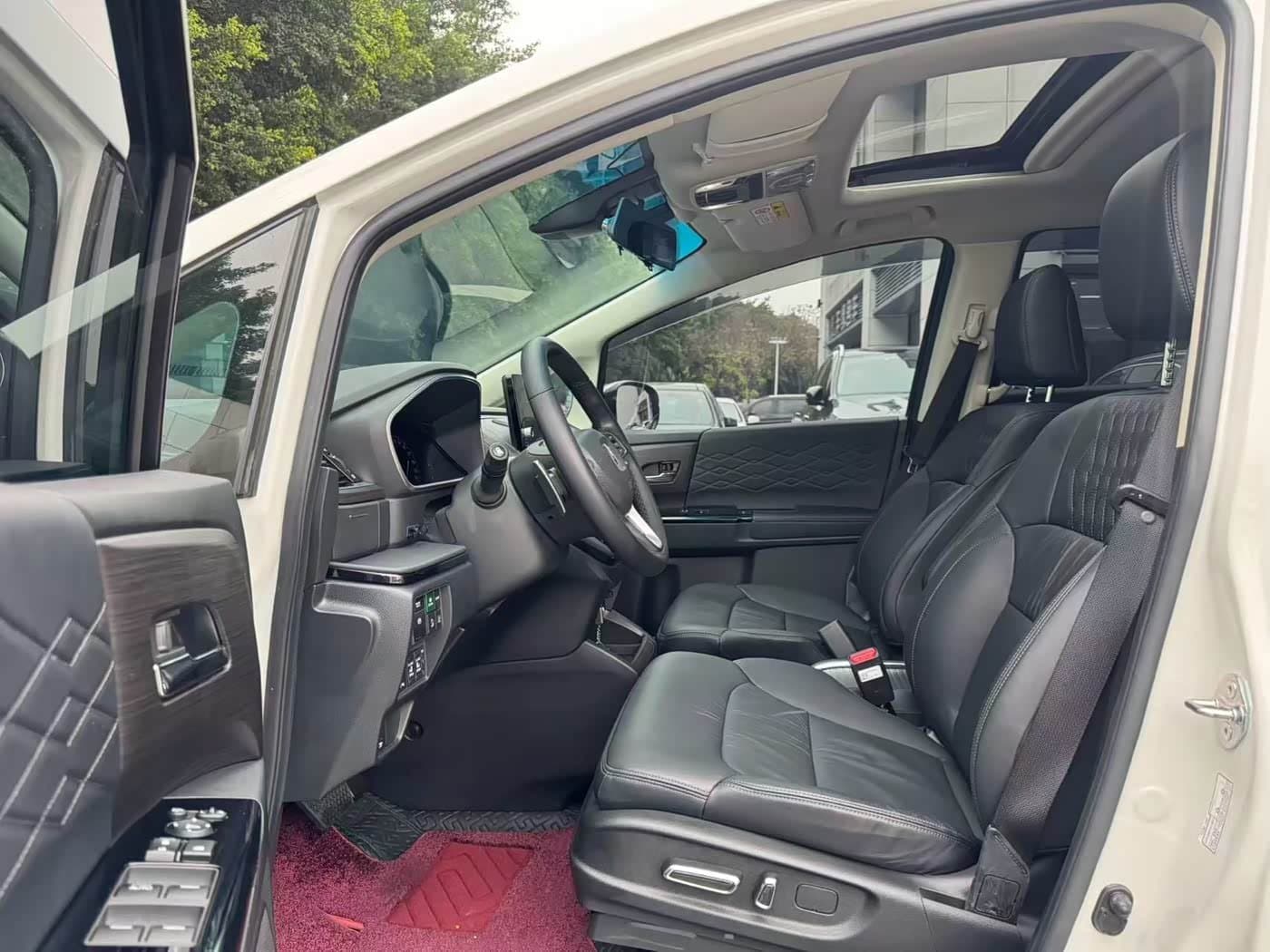 2021 Honda Elysion White, 15,000 km, China export – photo 5