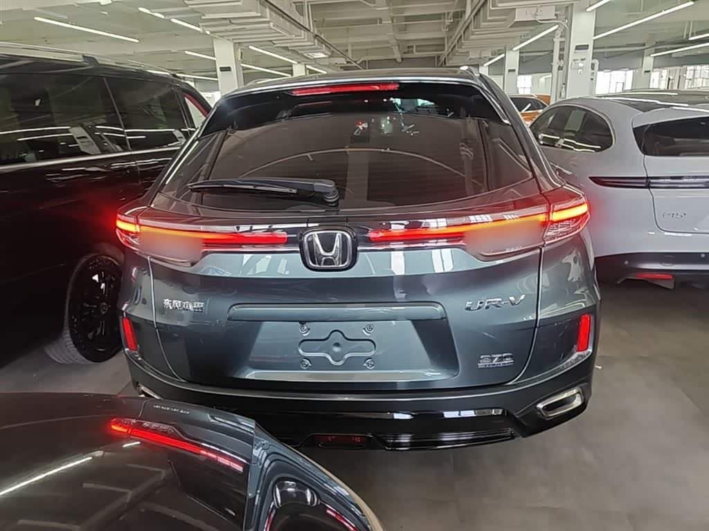 2020 Honda UR-V 银灰色, 61,300 km, China export – photo 6