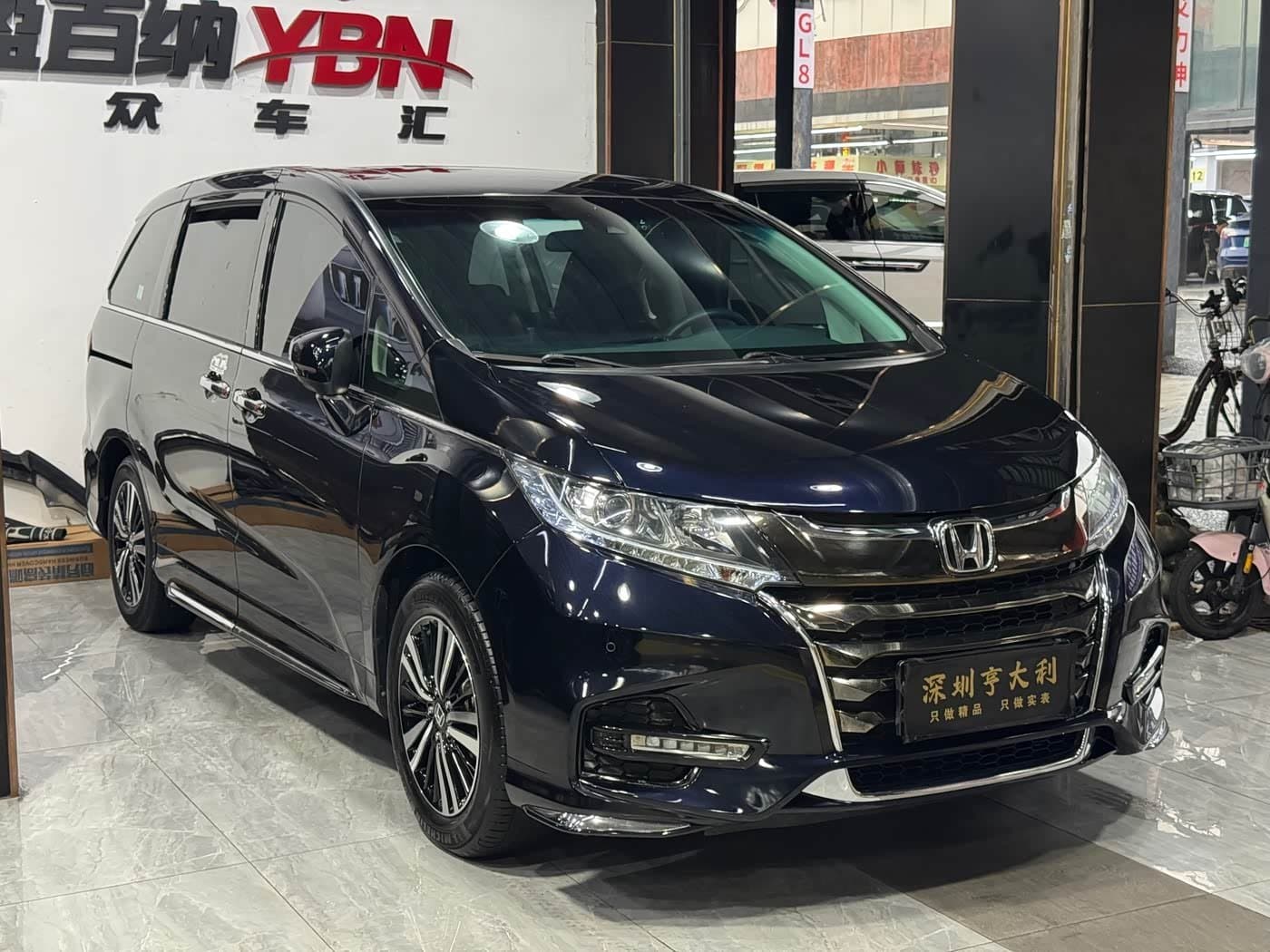 2019 Honda Odyssey Blue, 40,000 km, China export – photo 2