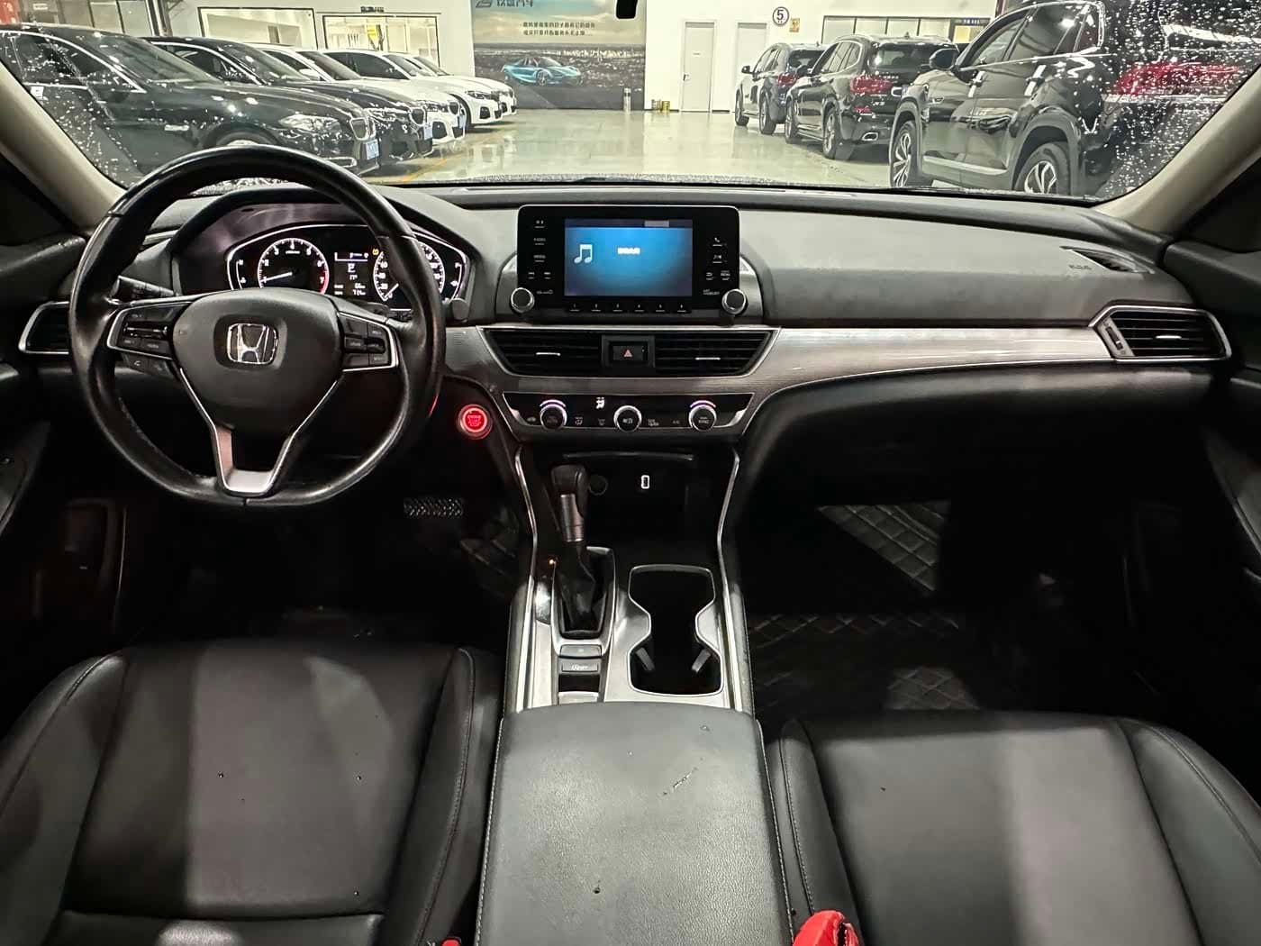 2020 Honda Accord Black, 30,000 km, China export – photo 4