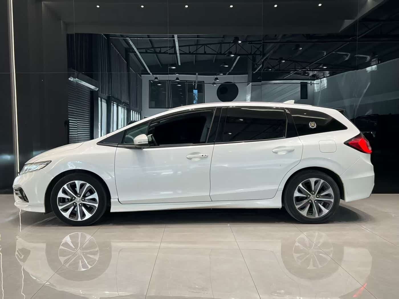 2019 Honda Jade White, 59,000 km, China export – photo 5