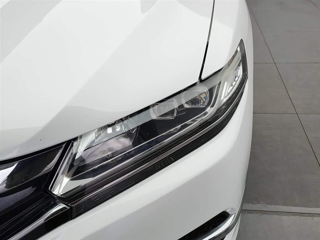 2017 Honda Spirior White, 91,300 km, China export – photo 7