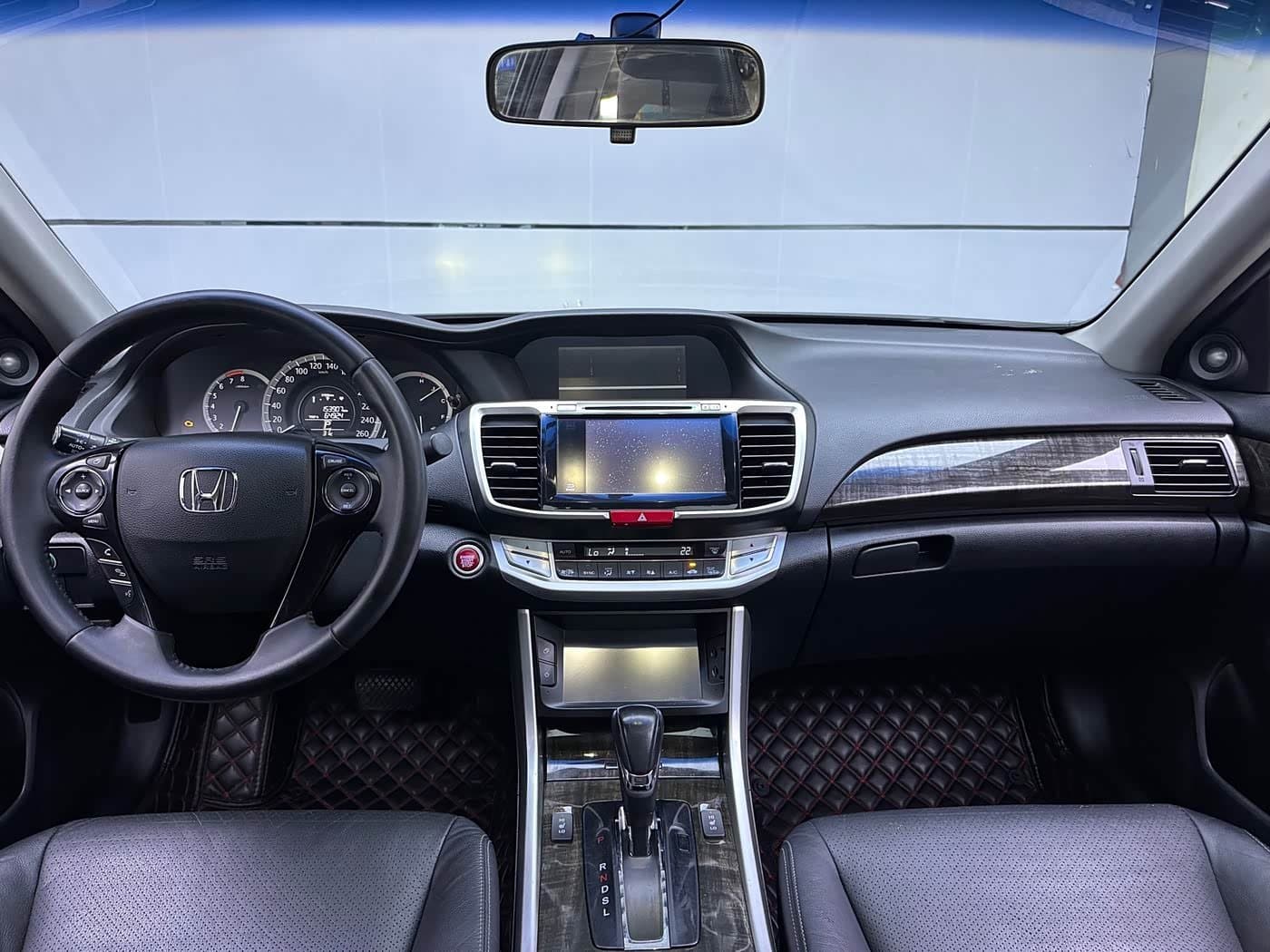 2013 Honda Accord Black, 150,000 km, China export – photo 7