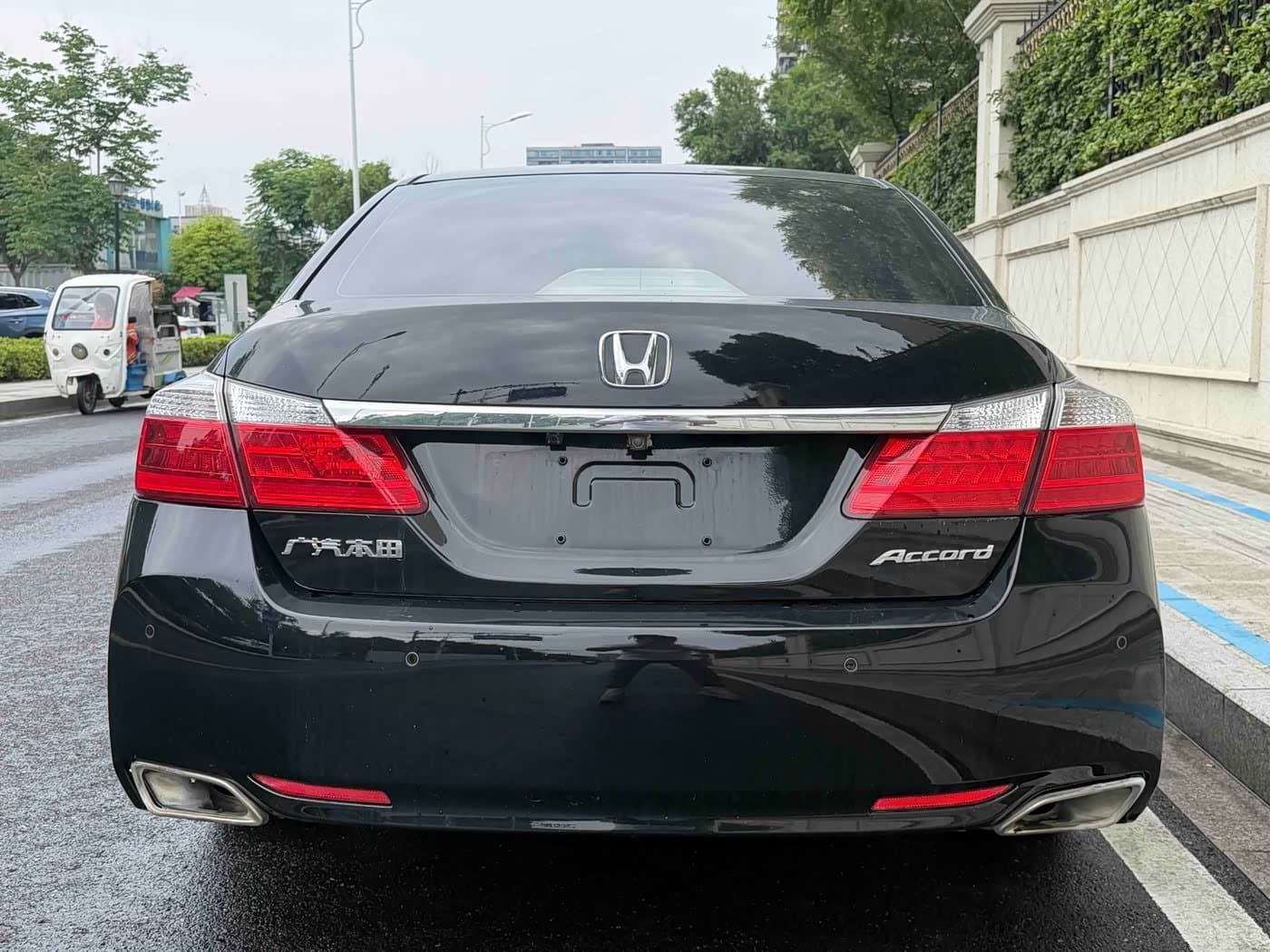 2014 Honda Accord Black, 110,000 km, China export – photo 4