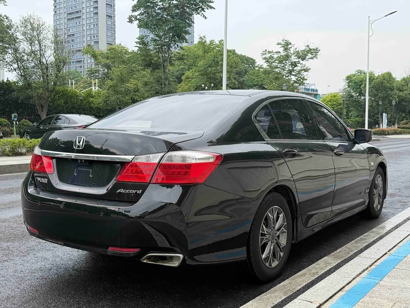 2014 Honda Accord Black, 110,000 km, China export – photo 5