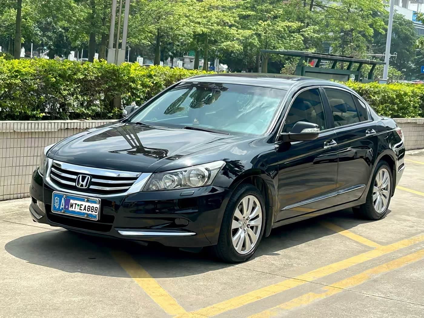 2012 Honda Accord Black, 150,000 km, China export – photo 1