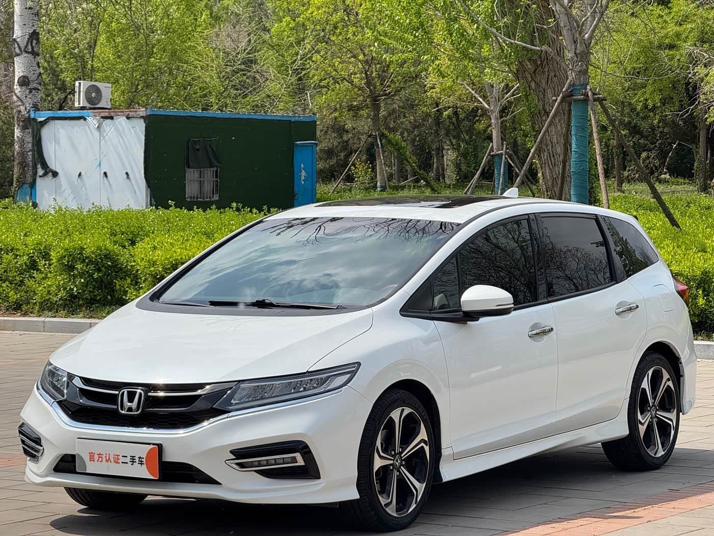 2017 Honda Jade White, 56,000 km, China export – photo 1