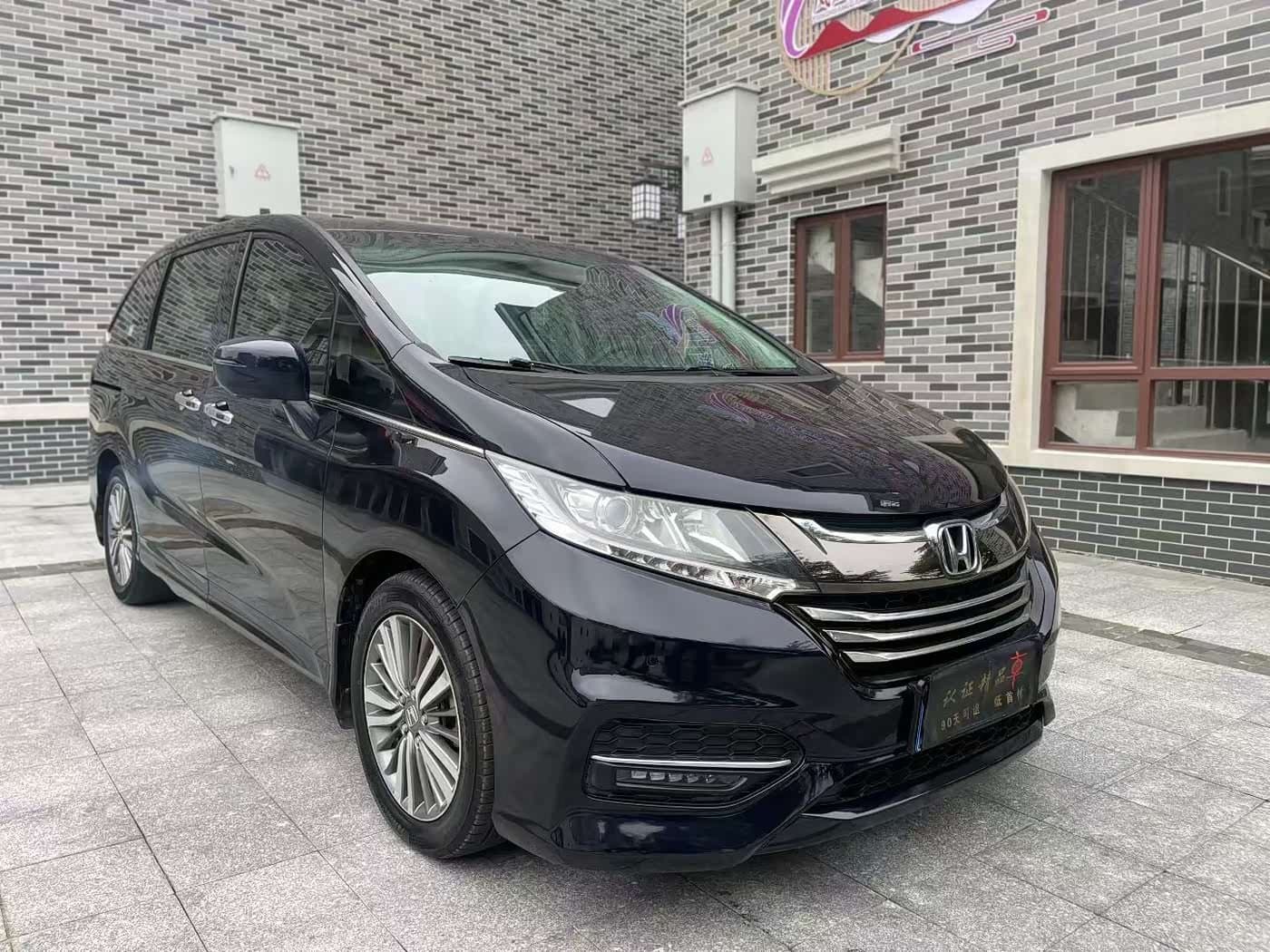 2018 Honda Odyssey Blue, 80,000 km, China export – photo 3