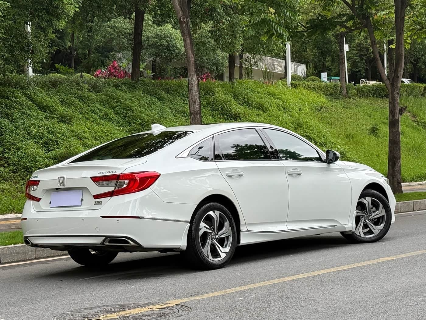 2019 Honda Accord White, 62,000 km, China export – photo 5