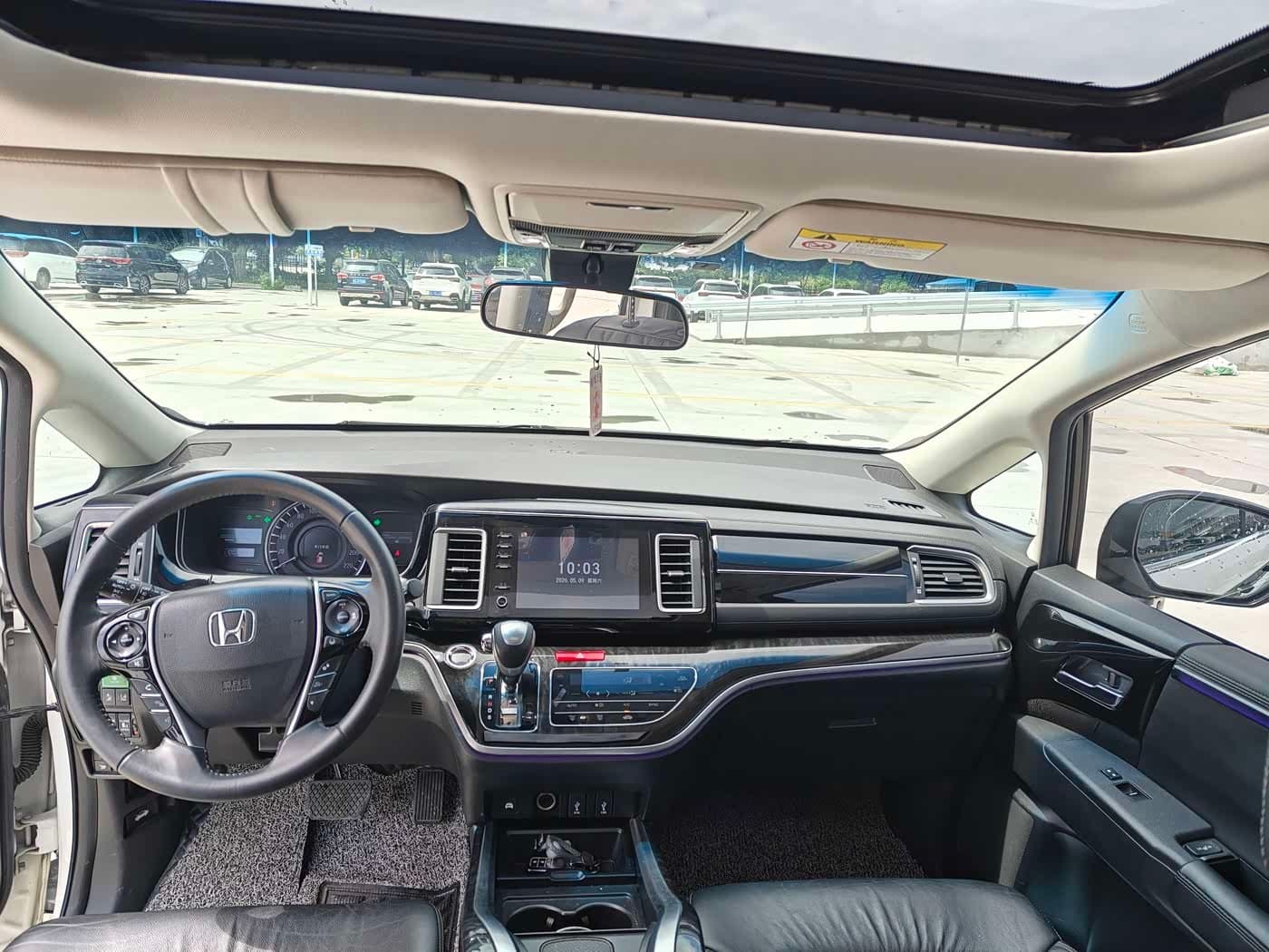 2019 Honda Elysion White, 80,000 km, China export – photo 7