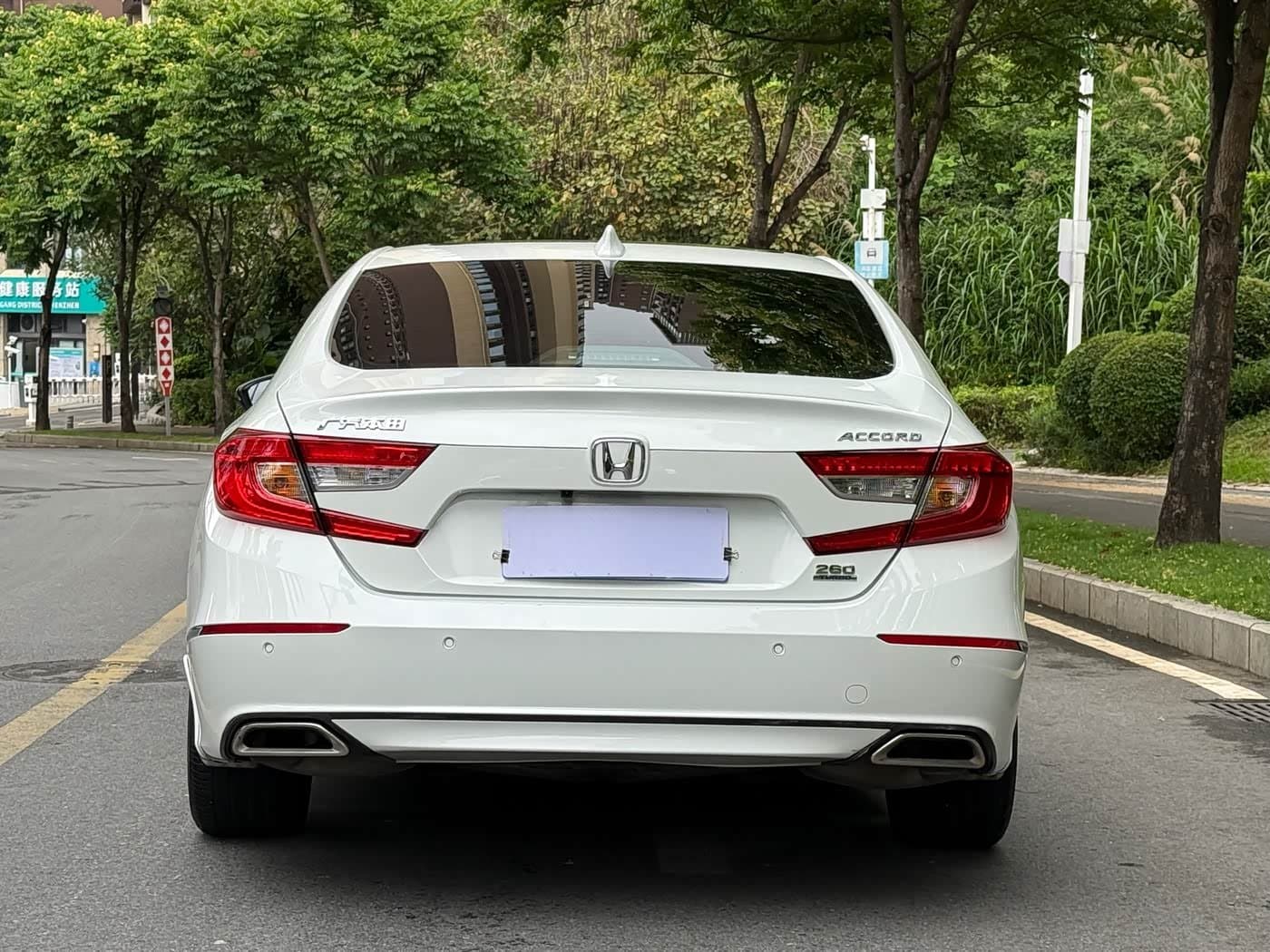 2019 Honda Accord White, 62,000 km, China export – photo 4