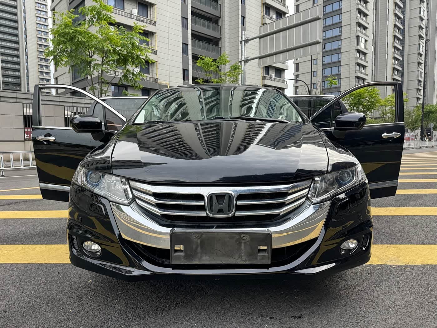 2012 Honda Odyssey Red, 130,000 km, China export – photo 2