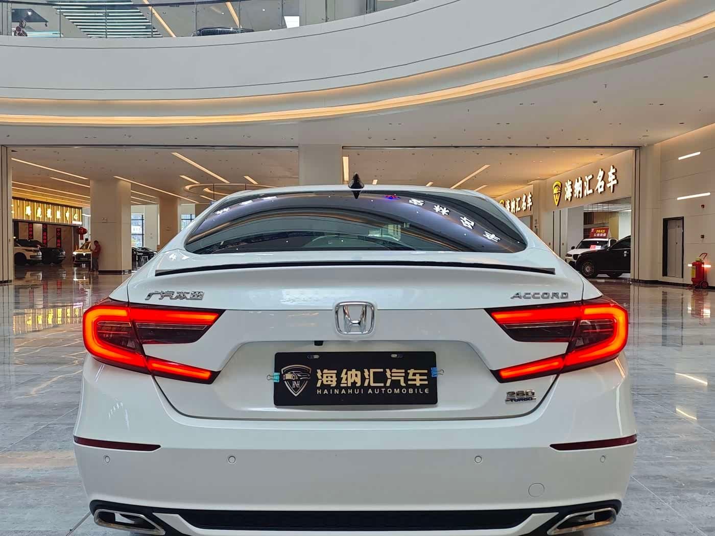 2021 Honda Accord White, 56,000 km, China export – photo 5