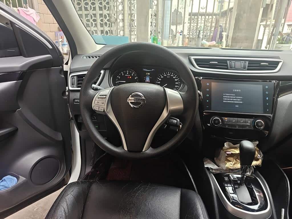 2015 Nissan Qashqai White, 61,000 km, China export – photo 3