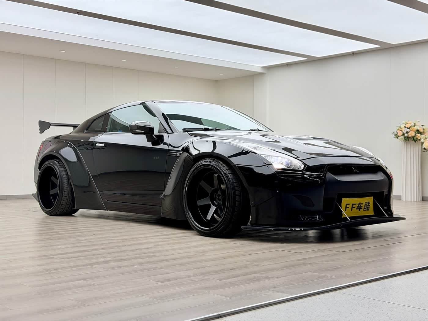 2009 Nissan GT-R Black, 70,000 km, China export – photo 2