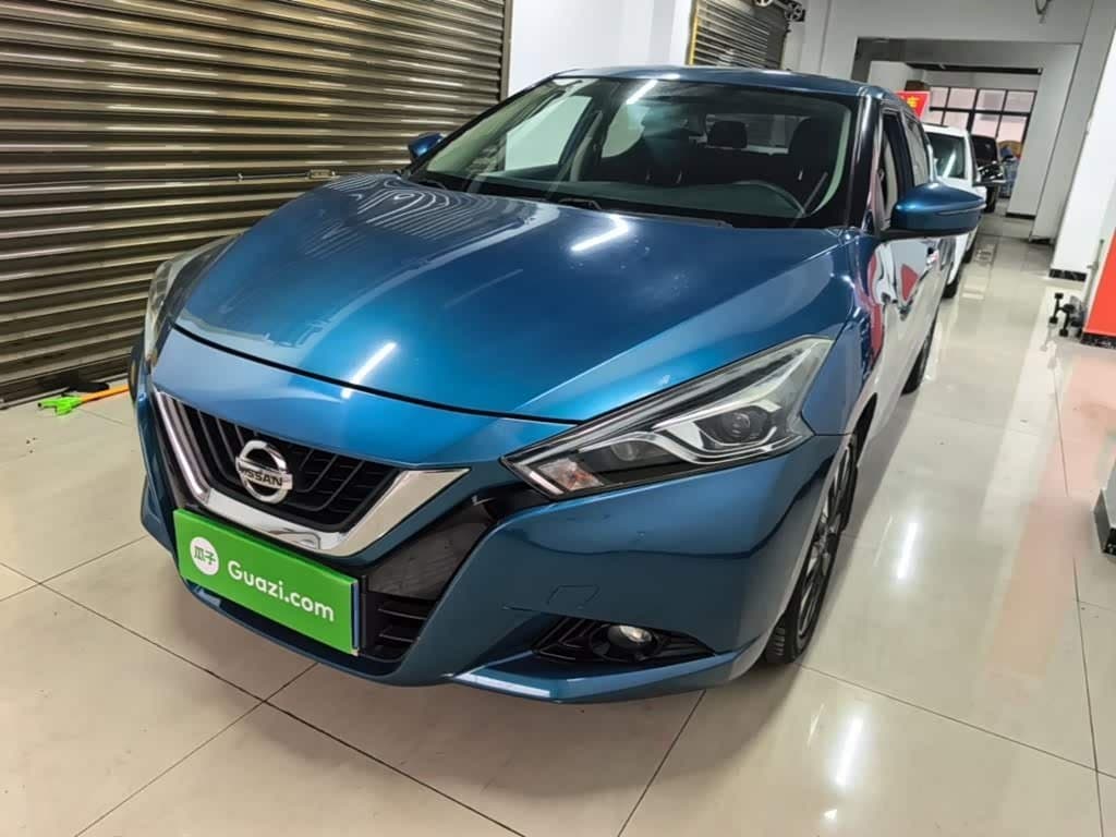 2015 Nissan Bluebird Blue, 33,700 km, China export – photo 2