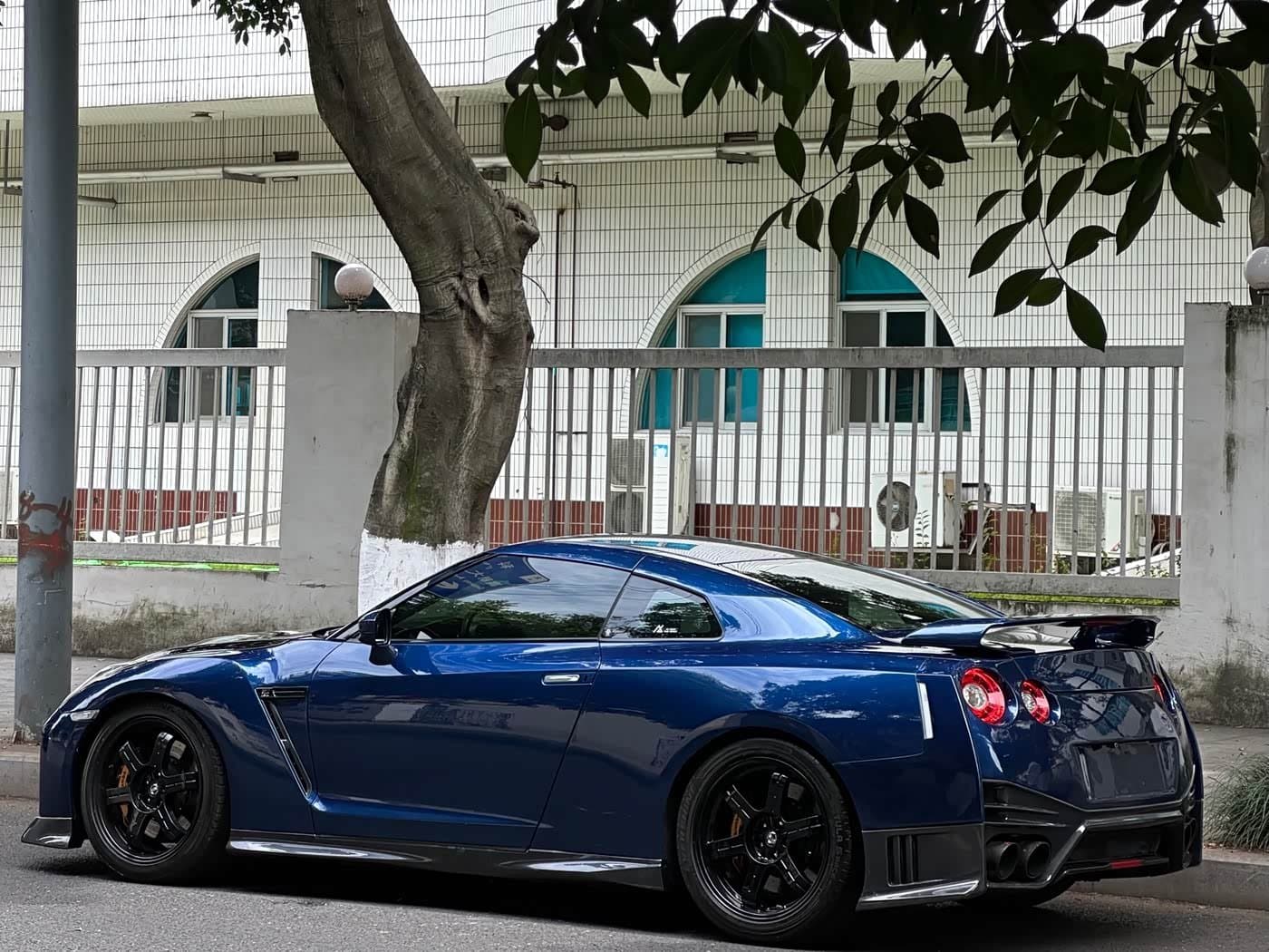 2013 Nissan GT-R Blue, 70,000 km, China export – photo 4