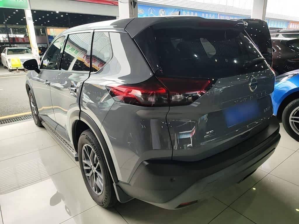 2021 Nissan X-Trail 银灰色, 63,600 km, China export – photo 5