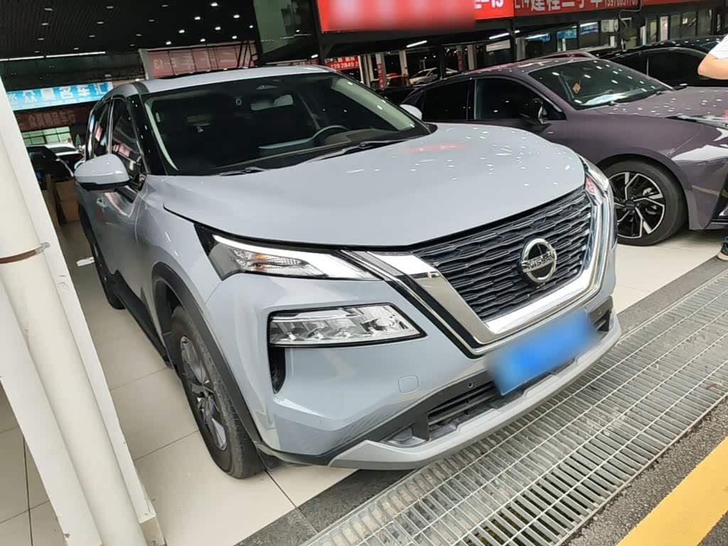 2021 Nissan X-Trail 银灰色, 63,600 km, China export – photo 4