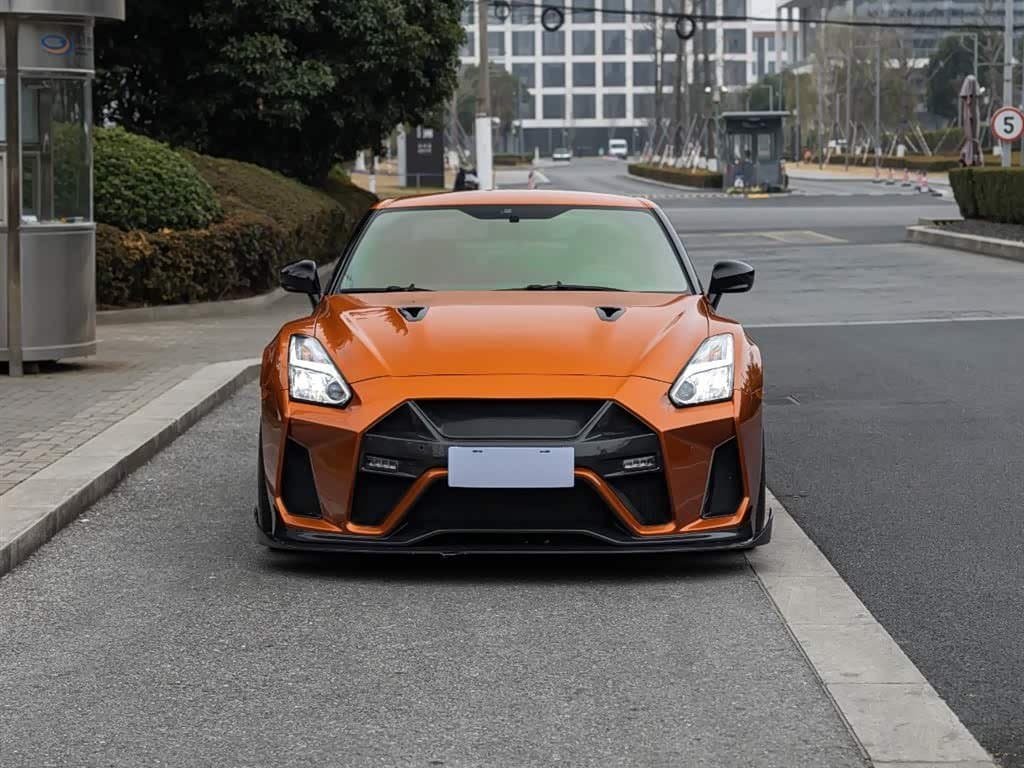 2016 Nissan GT-R Yellow, 19,500 km, China export – photo 2