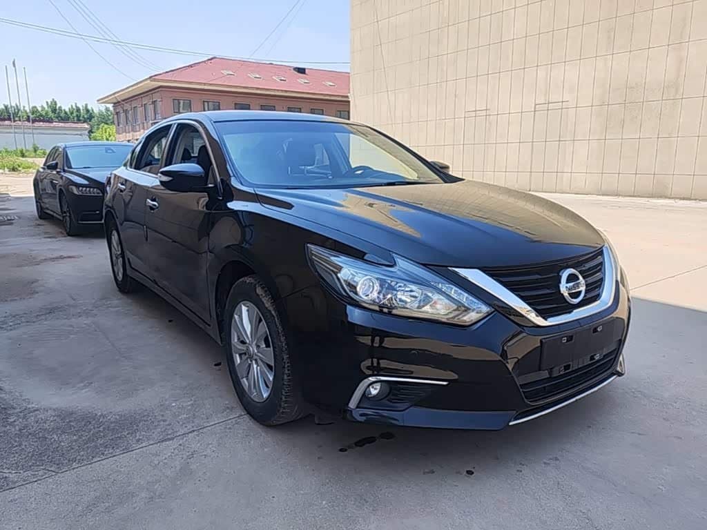 2018 Nissan Teana Black, 77,300 km, China export – photo 4