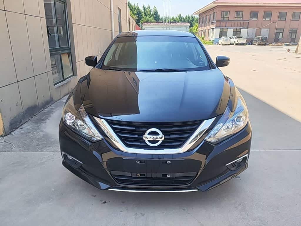 2018 Nissan Teana Black, 77,300 km, China export – photo 3