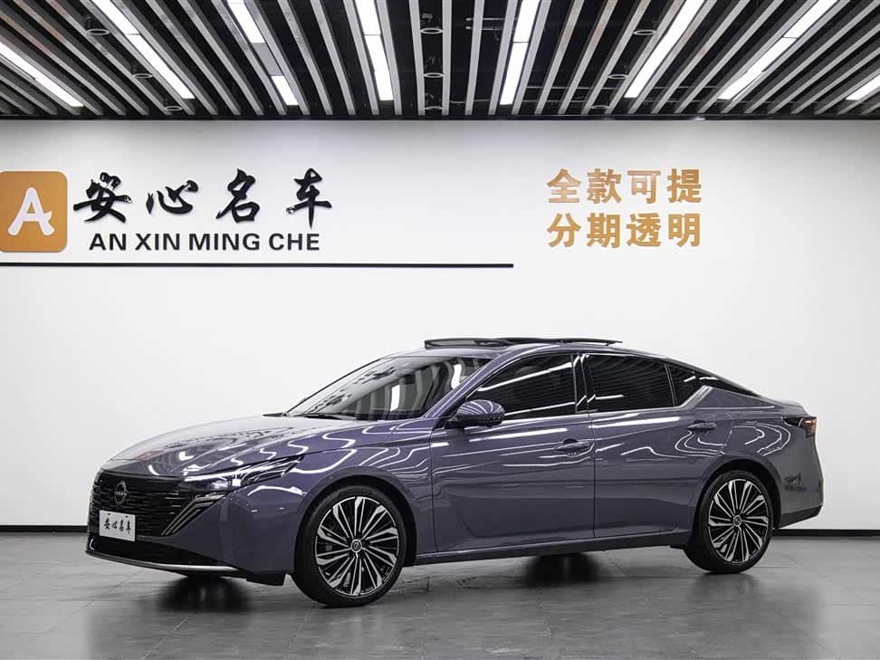 2025 Nissan Teana Red, 1,500 km, China export – photo 1