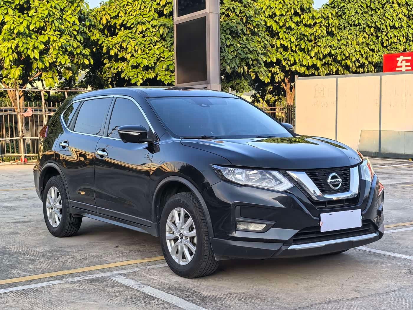 2019 Nissan X-Trail Black, 53,000 km, China export – photo 2