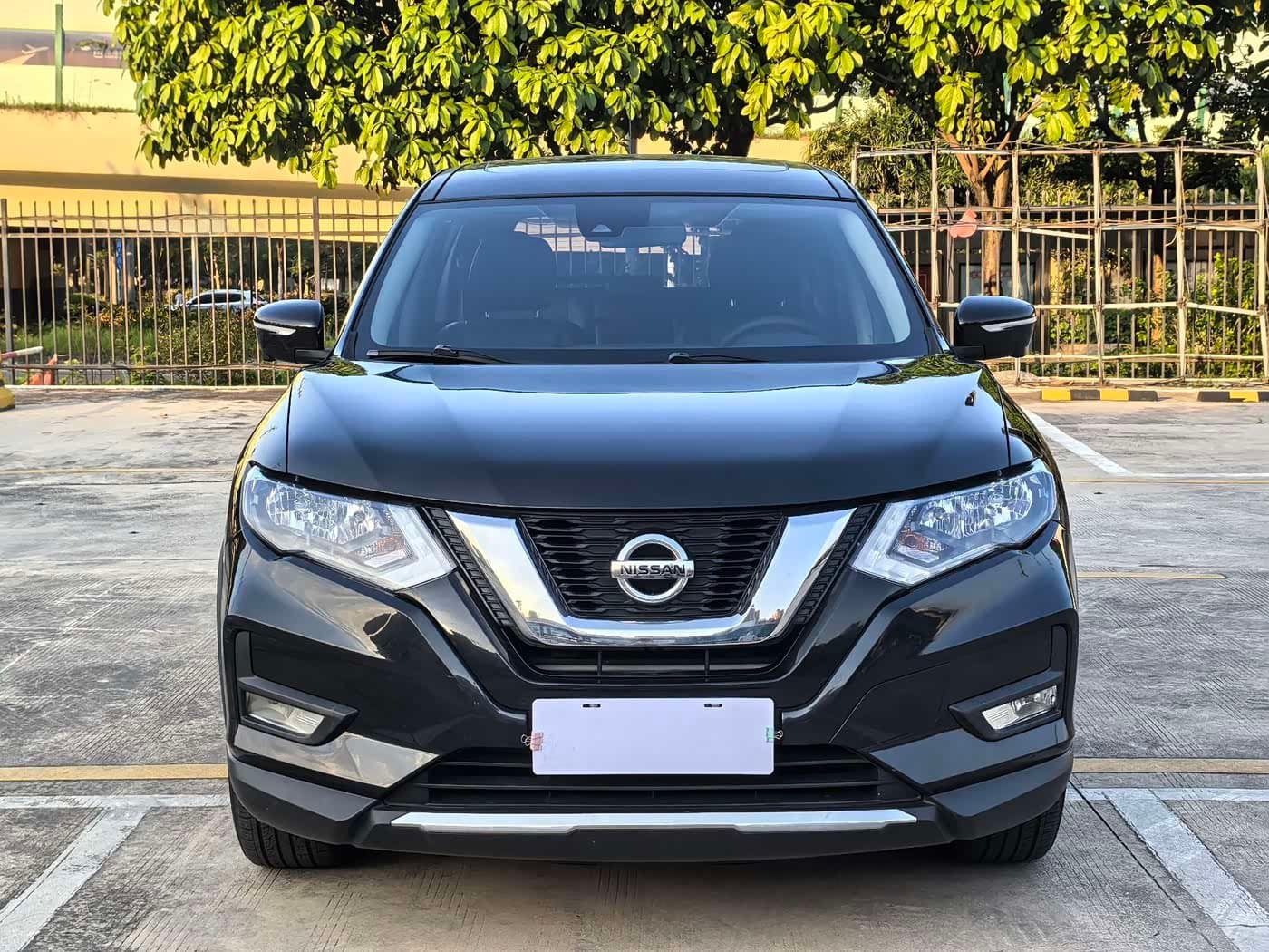 2019 Nissan X-Trail Black, 53,000 km, China export – photo 3