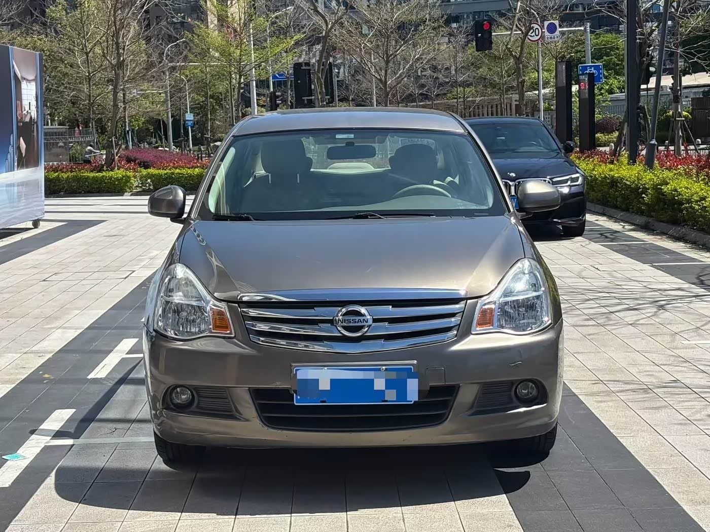2016 Nissan Sylphy Champagne, 90,000 km, China export – photo 1
