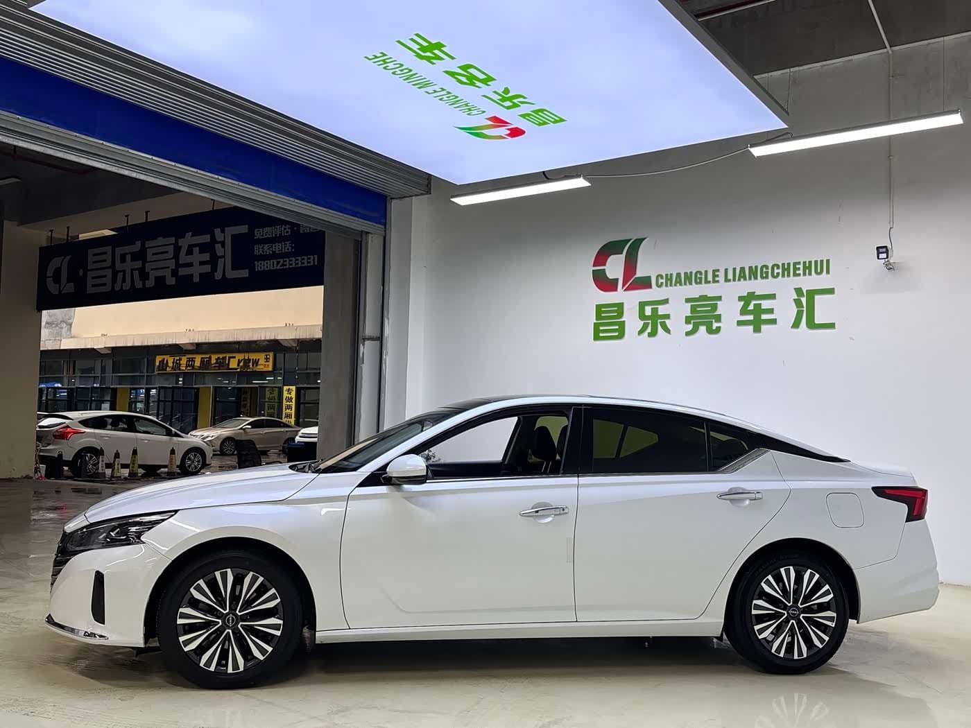 2022 Nissan Teana White, 40,000 km, China export – photo 5
