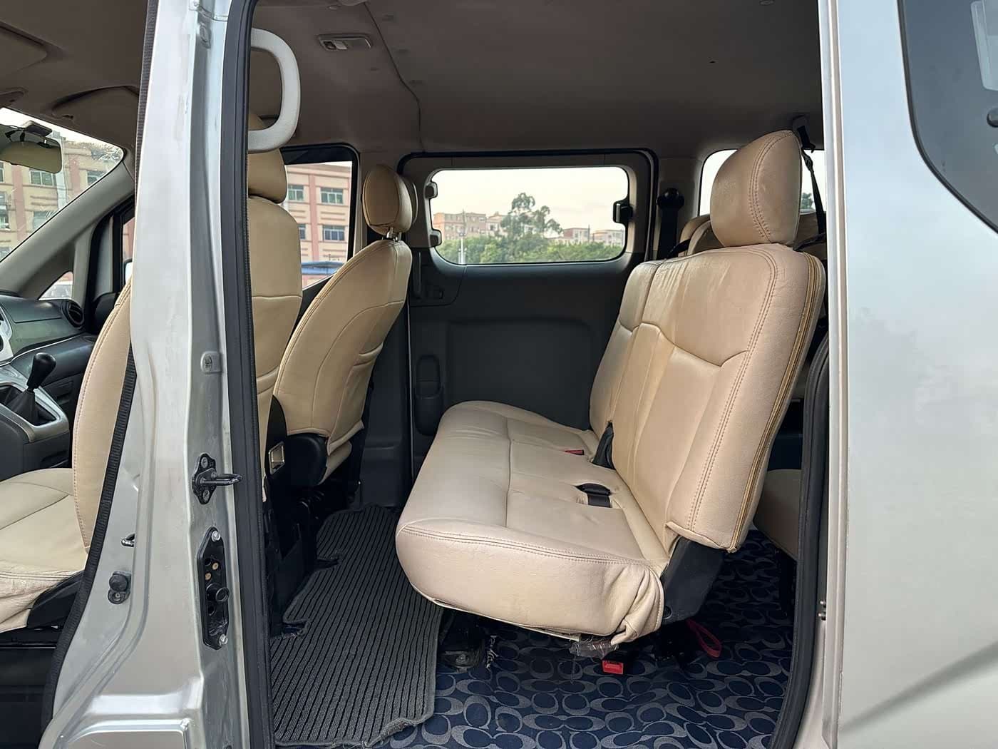 2013 Nissan NV200 银灰色, 140,000 km, China export – photo 6