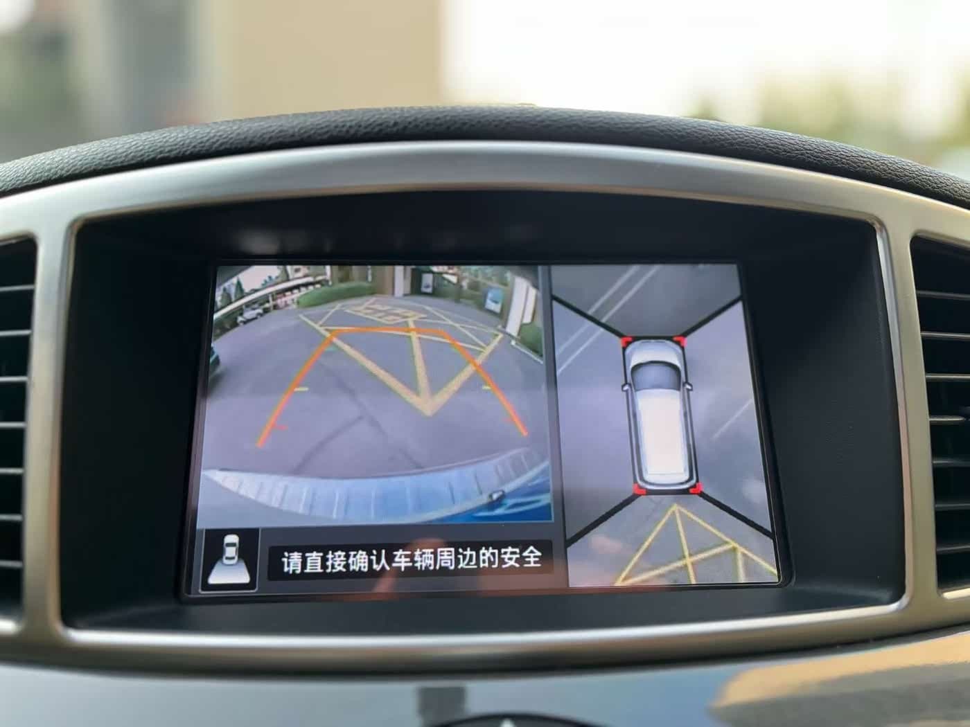 2015 Nissan Quest White, 160,000 km, China export – photo 2