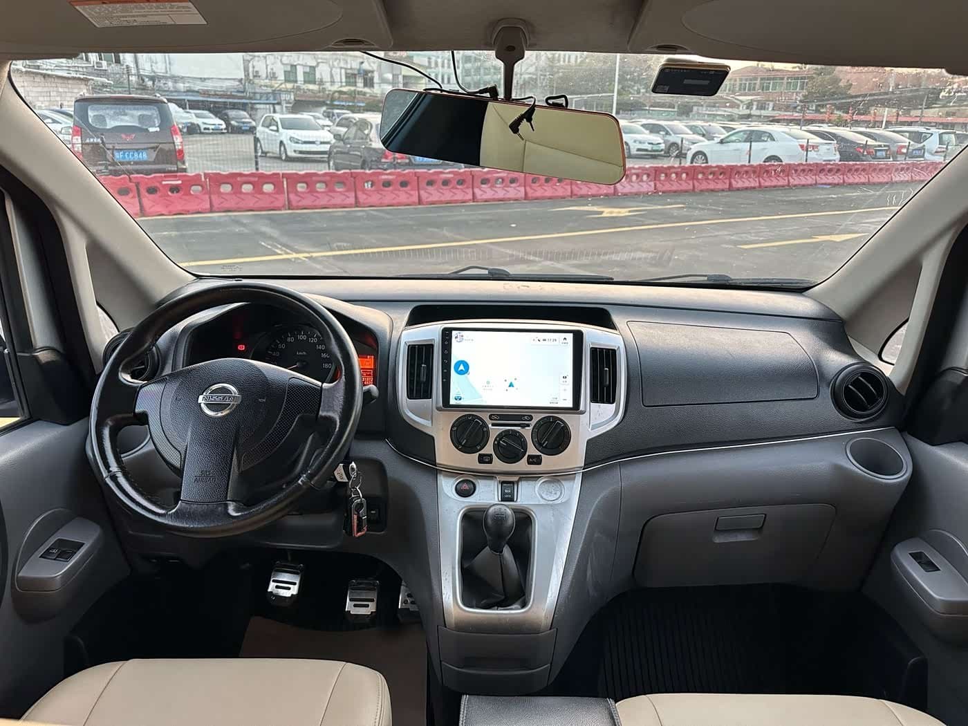 2013 Nissan NV200 银灰色, 140,000 km, China export – photo 4