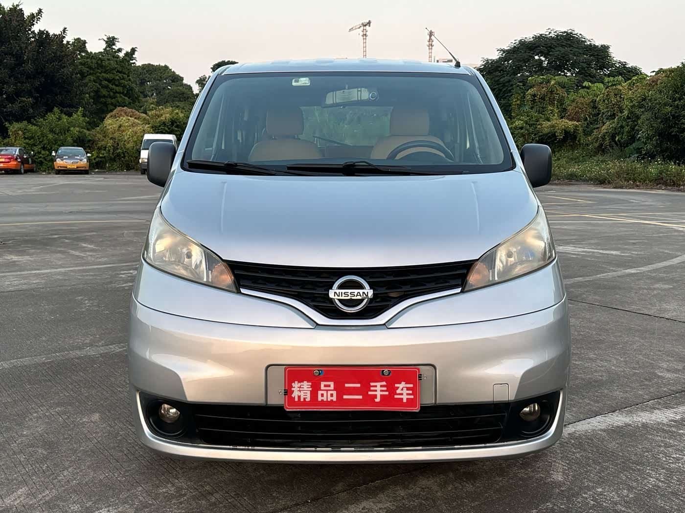 2013 Nissan NV200 银灰色, 140,000 km, China export – photo 2