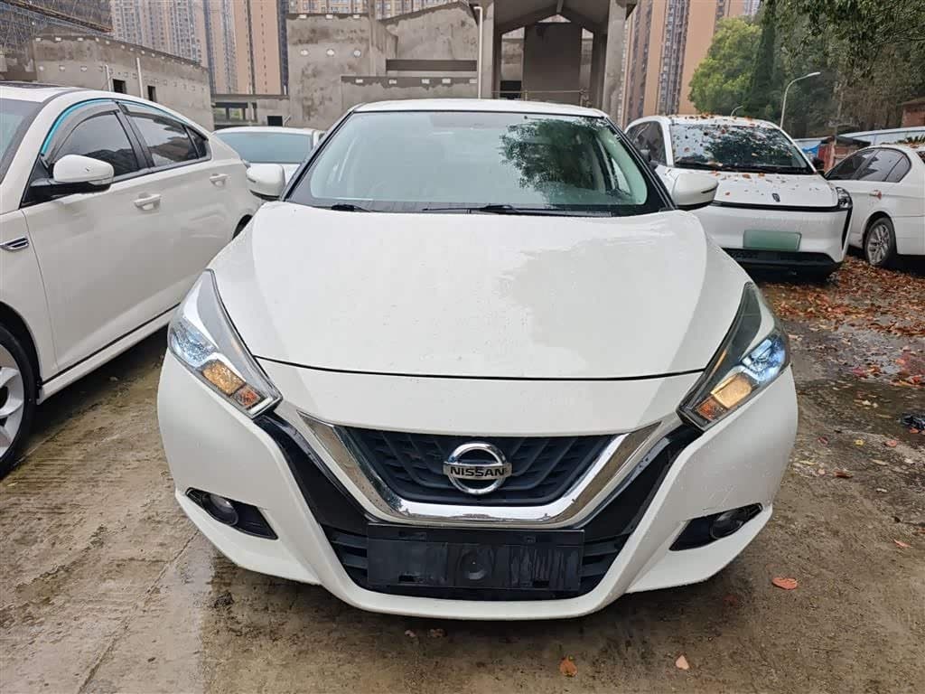 2019 Nissan Bluebird White, 76,300 km, China export – photo 3