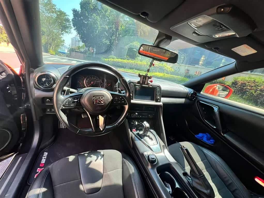 2016 Nissan GT-R Yellow, 60,000 km, China export – photo 4