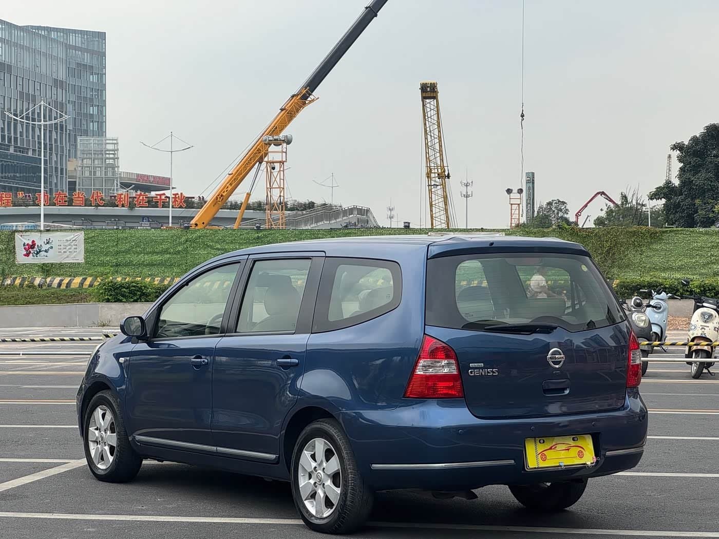 - Nissan Livina Blue, 150,000 km, China export – photo 3
