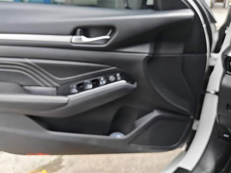 2022 Nissan Teana White, 41,500 km, China export – photo 7