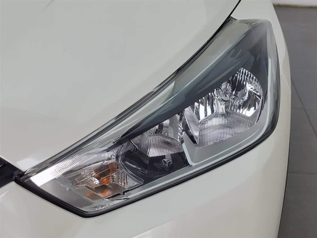 2019 Nissan Kicks White, 96,800 km, China export – photo 7