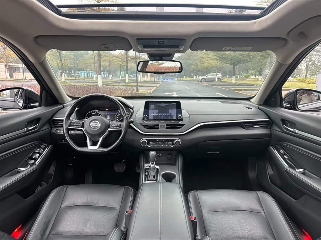 2020 Nissan Teana Black, 70,000 km, China export – photo 7