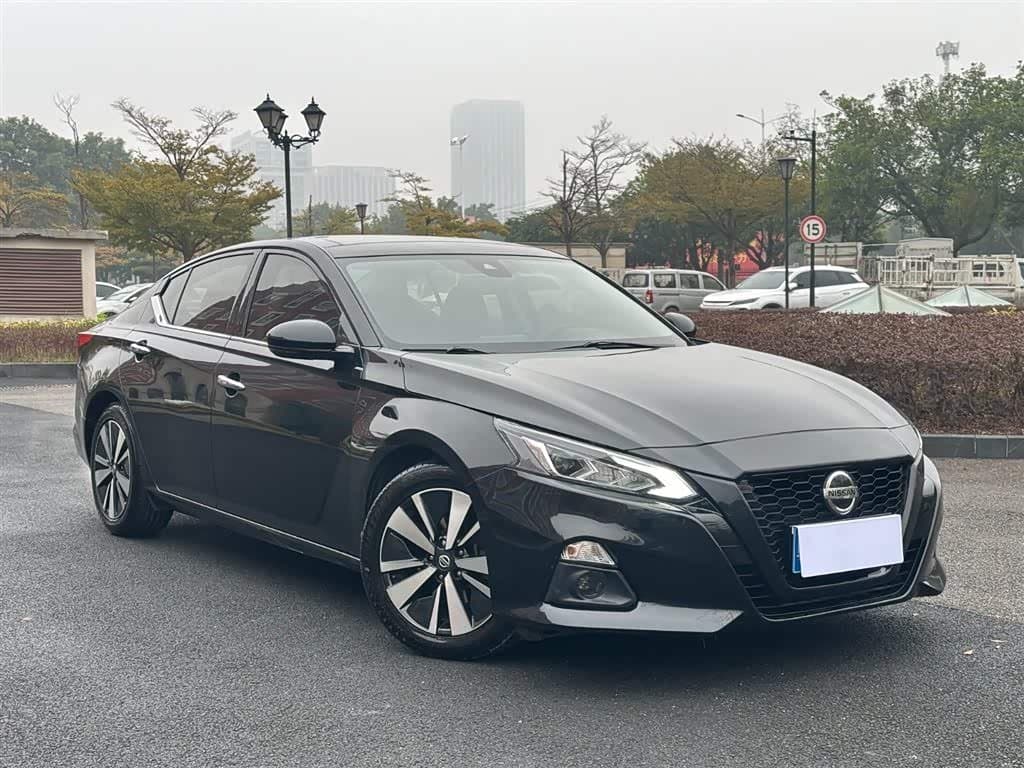 2020 Nissan Teana Black, 70,000 km, China export – photo 3