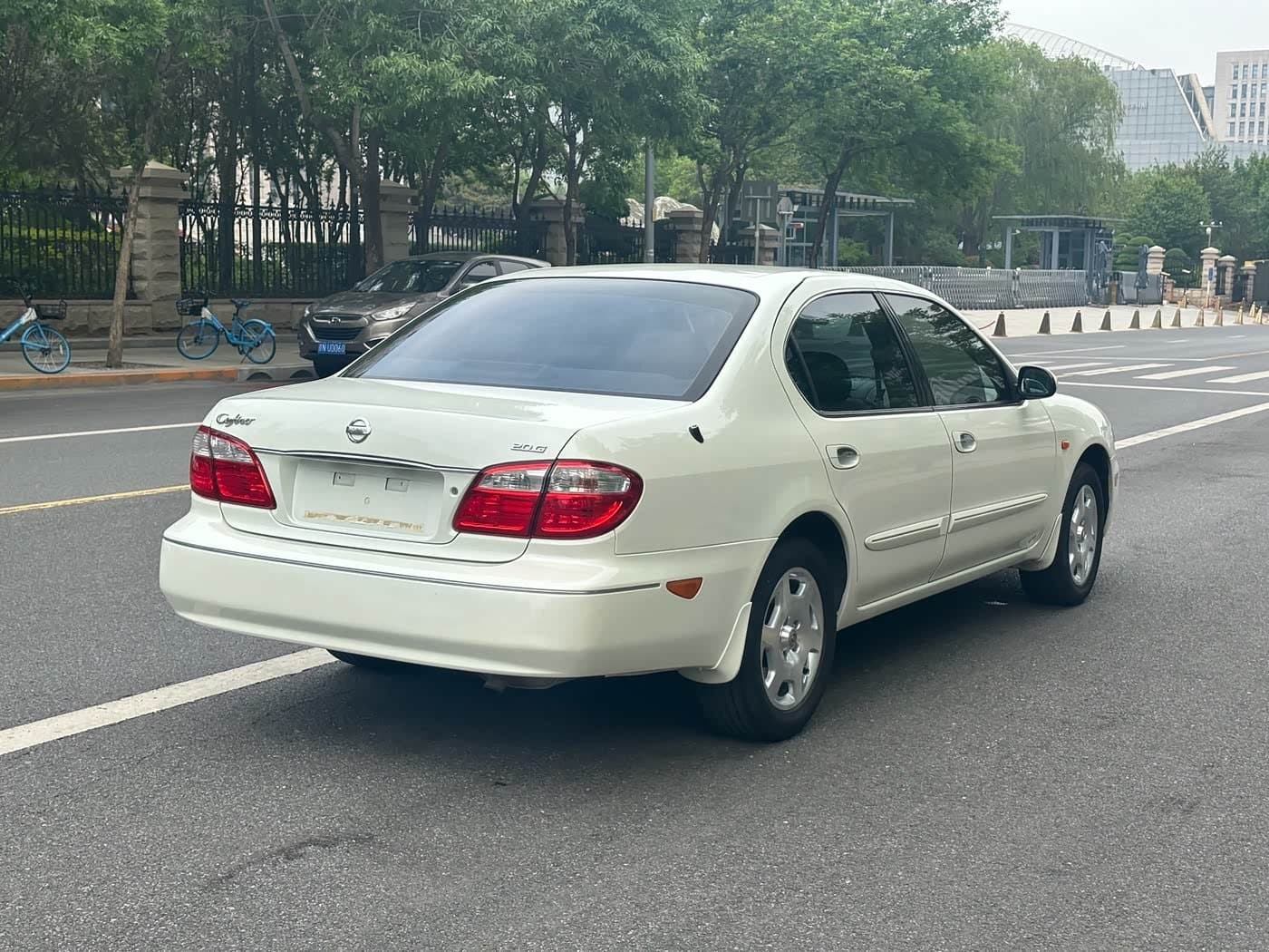 -- Nissan Cefiro White, 100,000 km, China export – photo 6