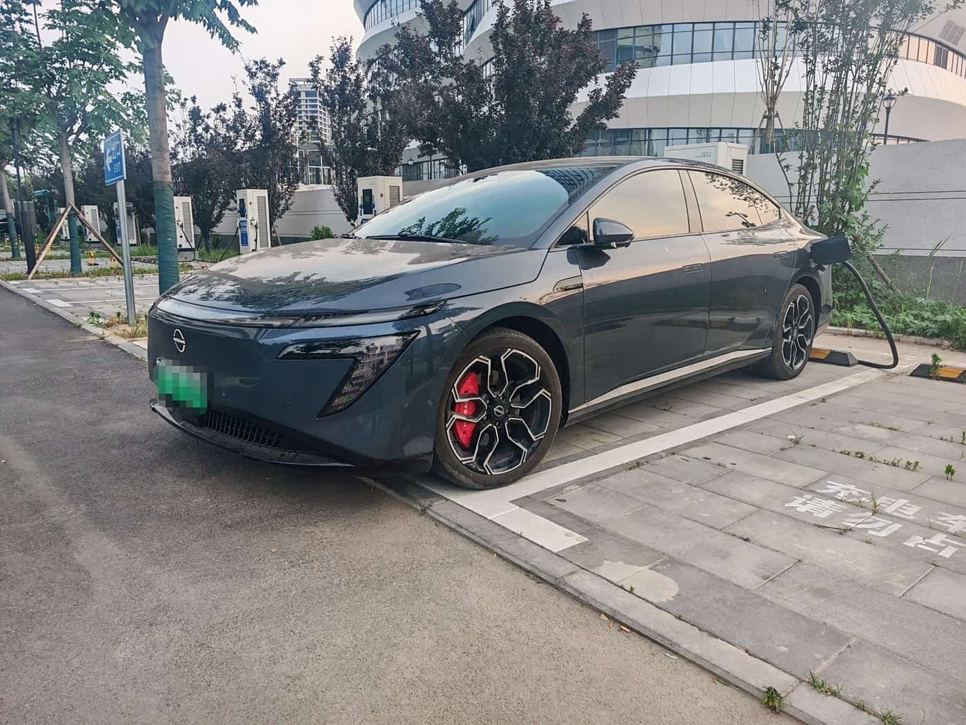 2025 Nissan N7 Blue, 8,000 km, China export – photo 1