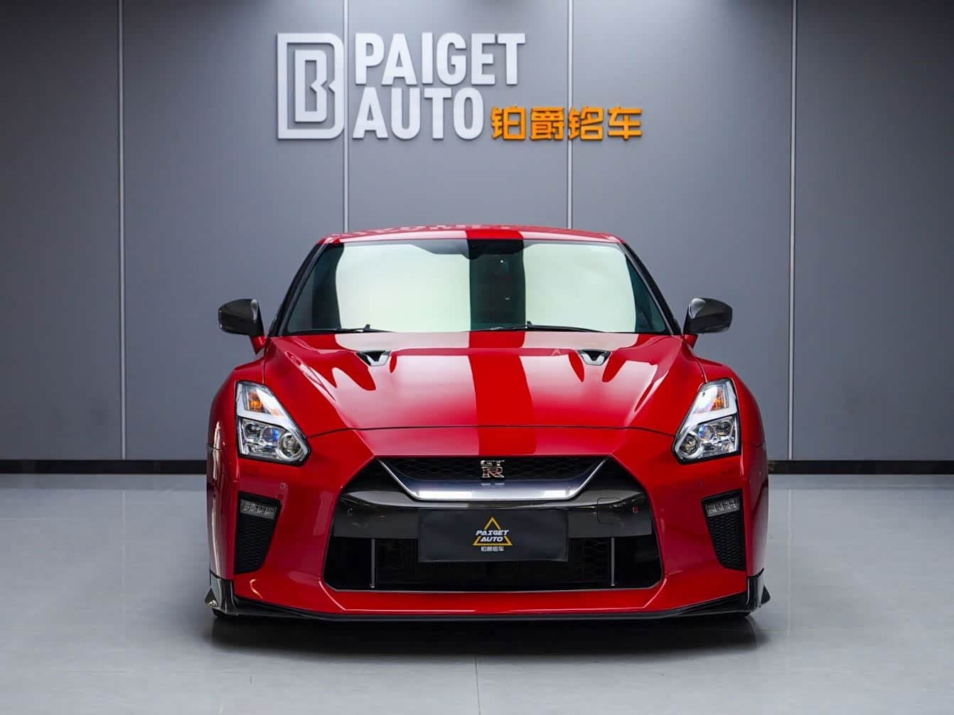 2016 Nissan GT-R Red, 30,000 km, China export – photo 1